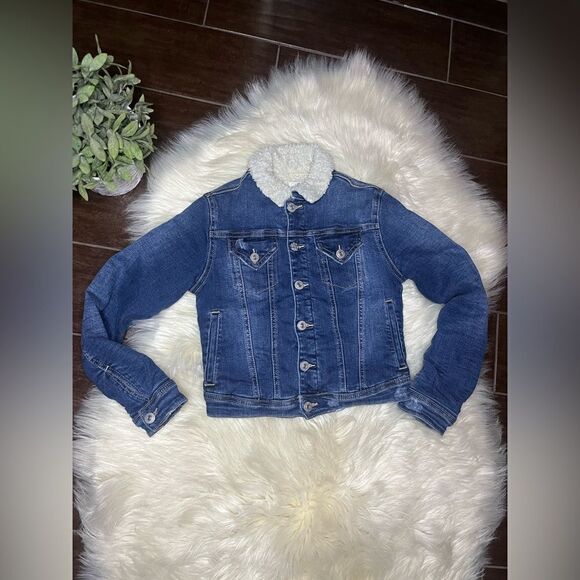 AG Adriano Goldschmied Girls' Big Quinn denim Jacket sz medium - Picture 2 of 4